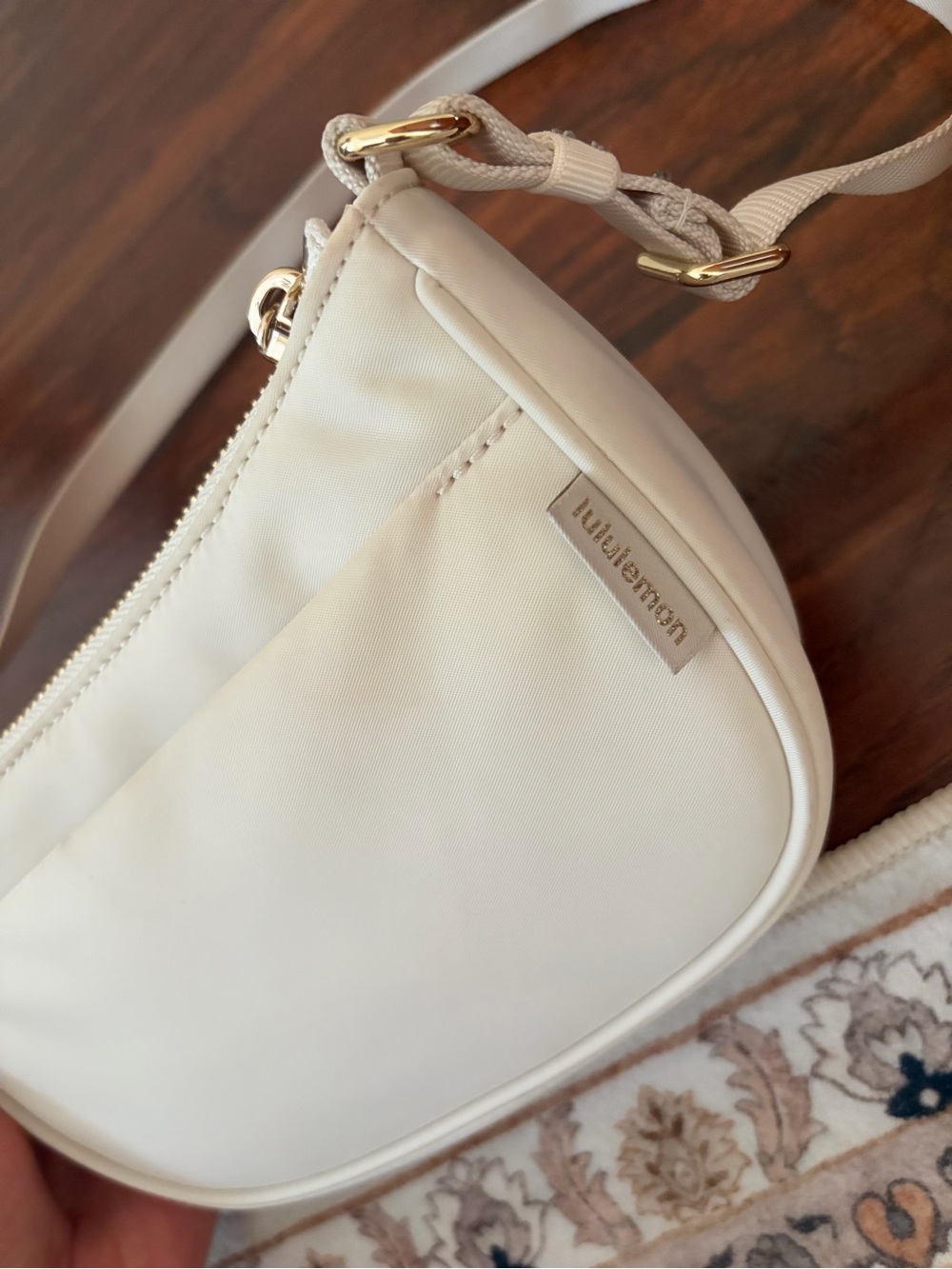 lululemon Cream Mini Shoulder Bag - Picture 3 of 4